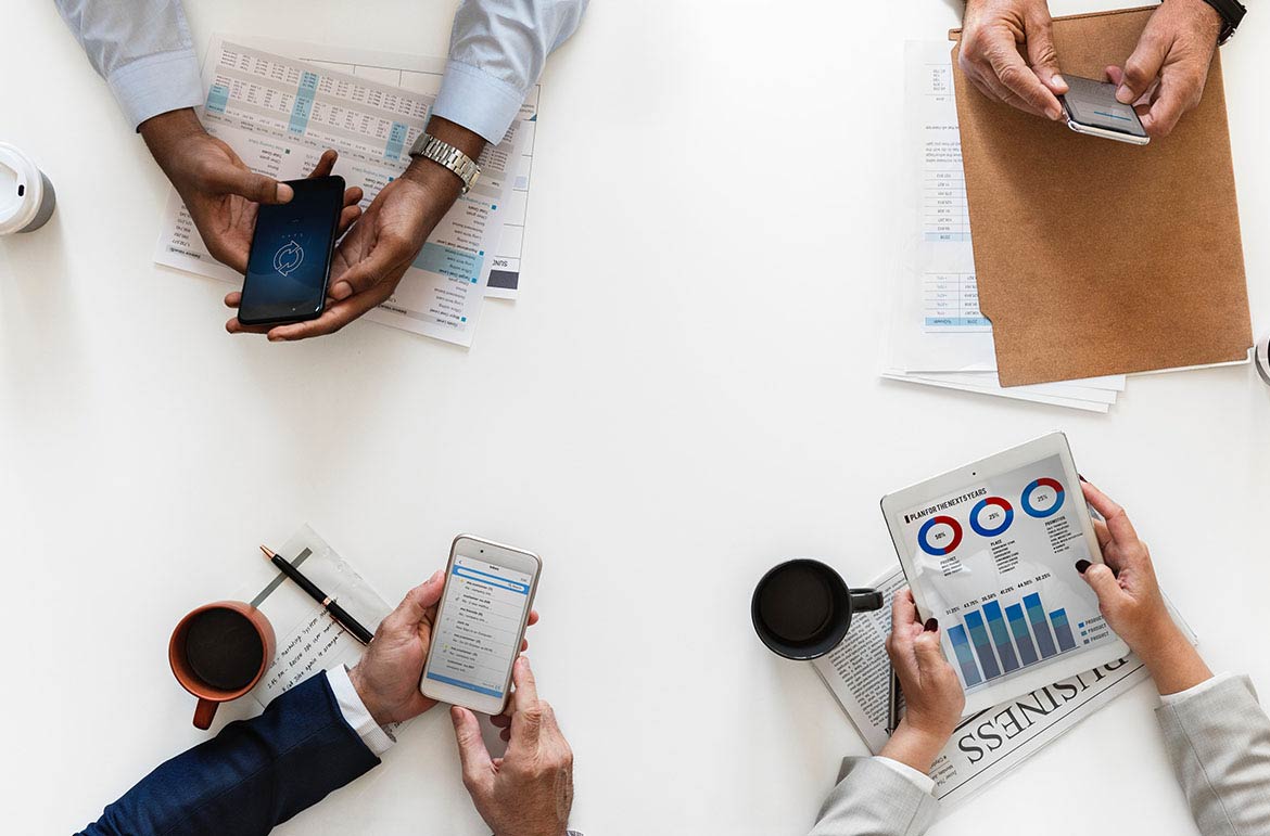 13 Key Stats That Prove The Rise of Consumers & Employee As Micro-Influencers