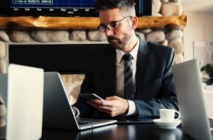The ultimate guide to help you drive B2B Influencer Marketing success…